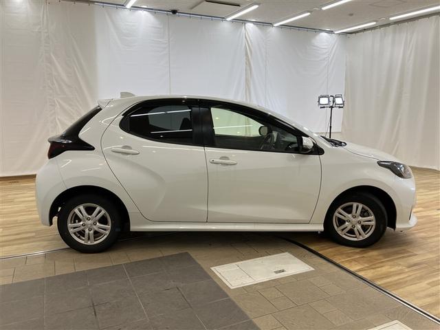 ヤリス G DVD再生 バックカメラ 衝突被害軽減システム ETC ドラレコ(39枚目)