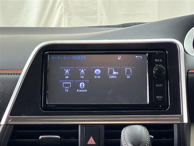 シエンタ ハイブリッドＧ　フルセグ　メモリーナビ　ＤＶＤ再生　バックカメラ　ＥＴＣ　ドラレコ　両側電動スライド　ＬＥＤヘッドランプ　ウオークスルー　乗車定員６人　３列シート（7枚目）