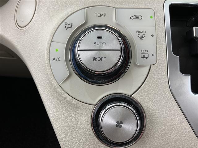 シエンタ ハイブリッドＧ　フルセグ　メモリーナビ　ＤＶＤ再生　バックカメラ　ＥＴＣ　ドラレコ　両側電動スライド　ＬＥＤヘッドランプ　ウオークスルー　乗車定員６人　３列シート（11枚目）