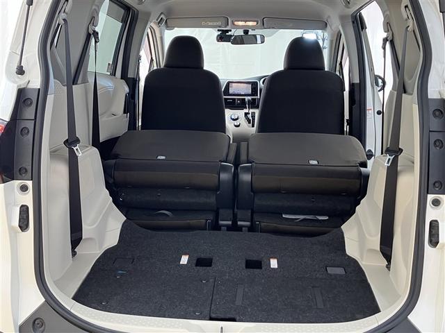 シエンタ ハイブリッドＧ　フルセグ　メモリーナビ　ＤＶＤ再生　バックカメラ　ＥＴＣ　ドラレコ　両側電動スライド　ＬＥＤヘッドランプ　ウオークスルー　乗車定員６人　３列シート（29枚目）