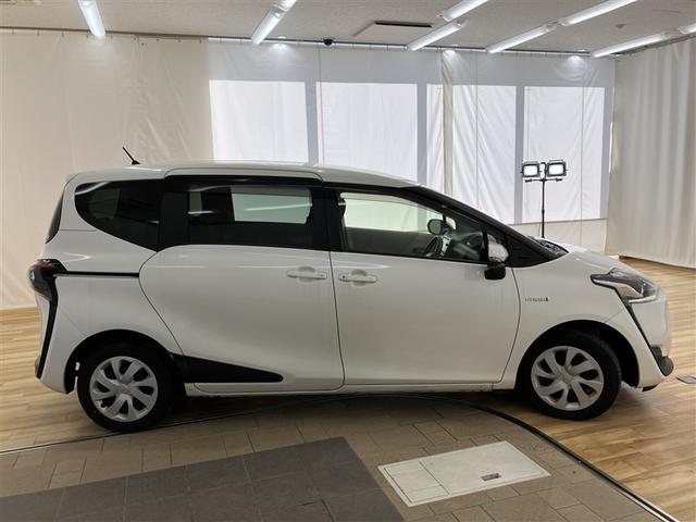 シエンタ ハイブリッドＧ　フルセグ　メモリーナビ　ＤＶＤ再生　バックカメラ　ＥＴＣ　ドラレコ　両側電動スライド　ＬＥＤヘッドランプ　ウオークスルー　乗車定員６人　３列シート（37枚目）