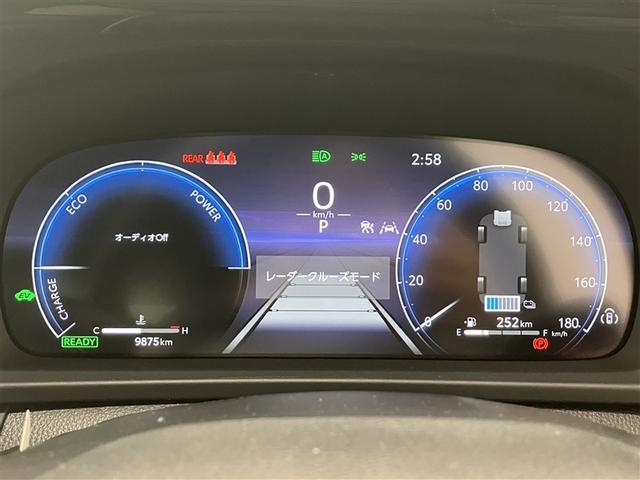 クラウンクロスオーバー Ｇアドバンスド・レザーパッケージ　革シート　４ＷＤ　フルセグ　バックカメラ　衝突被害軽減システム　ＥＴＣ　ドラレコ　ＬＥＤヘッドランプ（13枚目）