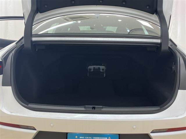 クラウンクロスオーバー Ｇアドバンスド・レザーパッケージ　革シート　４ＷＤ　フルセグ　バックカメラ　衝突被害軽減システム　ＥＴＣ　ドラレコ　ＬＥＤヘッドランプ（31枚目）