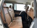 【後部座席】乗り心地良好です♪もちろんクリーニング済みですので清潔感があり気持ち良く乗っていただけます。