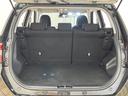 【トランクルーム】後部座席は6:4分割で可倒式ですので、荷室を広げ、趣味の道具もたくさん入りますし、ベビーカー、大きな買い物エコバックも入って便利です♪