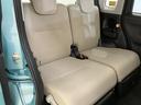 【後部座席】乗り心地良好です♪もちろんクリーニング済みですので清潔感があり気持ち良く乗っていただけます。
