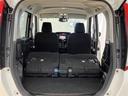 【トランクルーム】後部座席は６：４分割で可倒式ですので、荷室を広げ、趣味の道具もたくさん入りますし、ベビーカー、大きな買い物エコバックも入って便利です♪