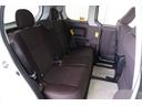 【後部座席】乗り心地良好です♪もちろんクリーニング済みですので清潔感があり気持ち良く乗っていただけます。