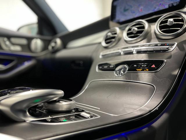 C43 4マチック レーダーセーフティパッケージ AMGスタイリングパッケージ AMGエグゾーストシステム エアバランスパッケージ 黒革 19インチアルミホイール 正規ディーラー認定中古車 2年保証(24枚目)