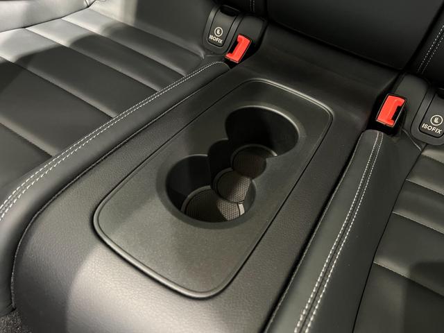 E300 クーペ スポーツ レーダーセーフティパッケージ エクスクルーシブパッケージ エアバランスパッケージ リラクゼーション機能 パノラミックスライディングルーフ Burmester 正規ディーラー認定中古車 2年保証(36枚目)