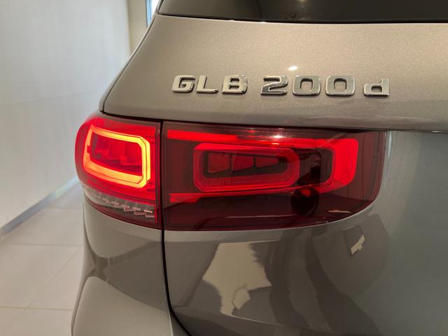 GLB200d AMGライン レーダーセーフティパッケージ ナビゲーションパッケージ AMGスタイリングパッケージ 全周囲カメラ ETC 19インチアルミホイール 正規ディーラー認定中古車 2年保証(40枚目)