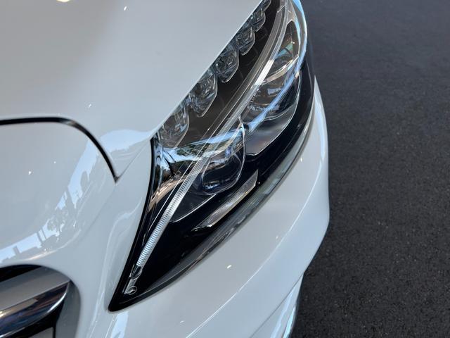 C220d ステーションワゴンローレウスエディション レーダーセーフティパッケージ AMGスタイリングパッケージ AMGスポーツステアリング パノラミックスライディングルーフ レザーARTICO 18AW 正規ディーラー認定中古車 1年保証(6枚目)