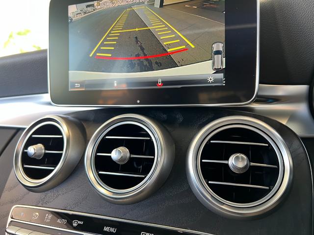 C220d ステーションワゴンローレウスエディション レーダーセーフティパッケージ AMGスタイリングパッケージ AMGスポーツステアリング パノラミックスライディングルーフ レザーARTICO 18AW 正規ディーラー認定中古車 1年保証(22枚目)