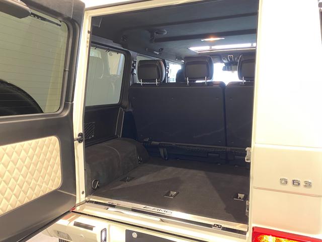 G63 エディション463 ホワイト52台限定車 特別装備車 AMGカーボンファイバーインテリアトリム designoエクスクルーシブインテリアパッケージ ブラックペイント21AW 正規ディーラー認定中古車 1年保証(56枚目)