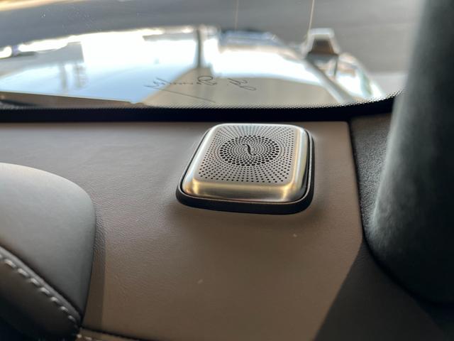 G400d マヌファクトゥーアエディション 特別装備 ブラックアクセント レーダーセーフティP ラグジュアリーP アダプティブダンピングシステム シートエアコン 全周囲カメラ 本革シート 20AW 正規ディーラー認定中古車 2年保証(28枚目)