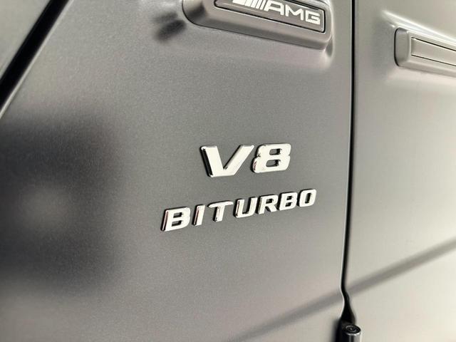 Ｇクラス Ｇ６３　１オーナー　ＡＭＧカーボンファイバーインテリアトリム　Ｇ　ｍａｎｕｆａｋｕｔｕｒプログラムプラス　アダプティブダンピングシステム　ＳＲ　Ｂｕｒｍｅｓｔｅｒ　２１ＡＷ　正規ディーラー認定中古車　２年保証（13枚目）