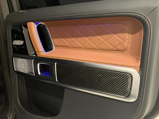 Ｇクラス Ｇ６３　１オーナー／カーボンインテリアＰ／ナイトＰ／Ｇ　ｍａｎｕｆａｋｕｔｕｒプログラムプラス／ＡＭＧパフォーマンスステアリング／ナッパレザーシート／シートベンチレーション／ＳＲ／Ｂｕｒｍｅｓｔｅｒ／２２ＡＷ（38枚目）