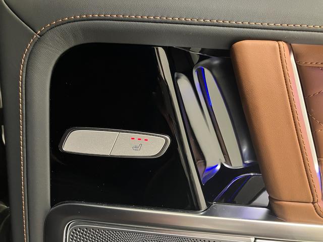 Ｇクラス Ｇ６３　１オーナー／カーボンインテリアＰ／ナイトＰ／Ｇ　ｍａｎｕｆａｋｕｔｕｒプログラムプラス／ＡＭＧパフォーマンスステアリング／ナッパレザーシート／シートベンチレーション／ＳＲ／Ｂｕｒｍｅｓｔｅｒ／２２ＡＷ（39枚目）