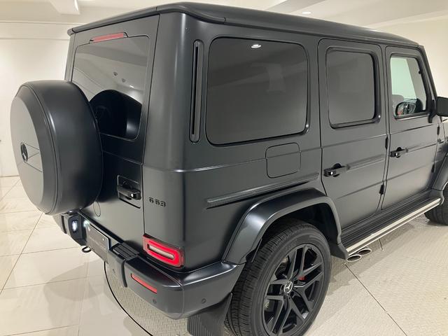 Ｇクラス Ｇ６３　１オーナー／カーボンインテリアＰ／ナイトＰ／Ｇ　ｍａｎｕｆａｋｕｔｕｒプログラムプラス／ＡＭＧパフォーマンスステアリング／ナッパレザーシート／シートベンチレーション／ＳＲ／Ｂｕｒｍｅｓｔｅｒ／２２ＡＷ（56枚目）