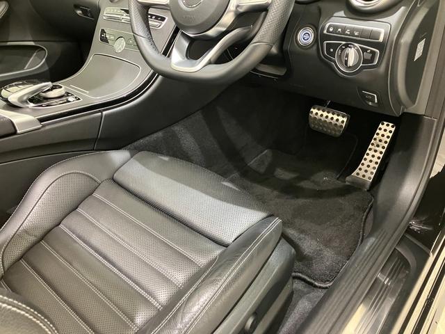 Ｃクラス Ｃ１８０カブリオレスポーツレザエクスクルシブパッケジ　右ハンドル／オブシディアンブラック／レーダーセーフティパッケージ／エアバランスパッケージ／黒革シート／エアスカーフ／ヘッドアップＤ／ＥＴＣ２．０／イオナイザー／正規ディーラー認定中古車／２年保証（21枚目）
