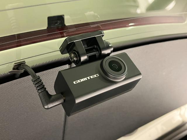 ＧＬＡクラス ＧＬＡ４５　４マチック　右ハンドル／カルサイトホワイト／レーダーセーフティパッケージ／バックモニター／パークトロニックセンサー／黒革シート／シートヒーター／ＡＭＧ１９ＡＷ／正規ディーラー認定中古車／２年保証（7枚目）