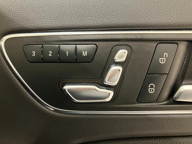 ＧＬＡクラス ＧＬＡ４５　４マチック　右ハンドル／カルサイトホワイト／レーダーセーフティパッケージ／バックモニター／パークトロニックセンサー／黒革シート／シートヒーター／ＡＭＧ１９ＡＷ／正規ディーラー認定中古車／２年保証（14枚目）