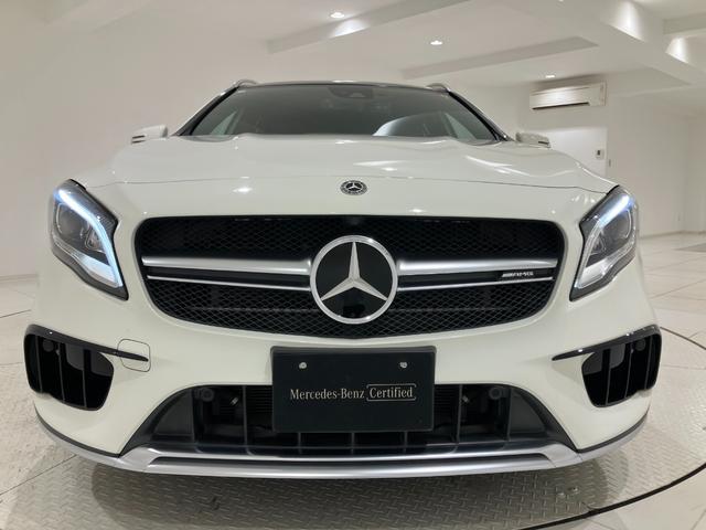 ＧＬＡクラス ＧＬＡ４５　４マチック　右ハンドル／カルサイトホワイト／レーダーセーフティパッケージ／バックモニター／パークトロニックセンサー／黒革シート／シートヒーター／ＡＭＧ１９ＡＷ／正規ディーラー認定中古車／２年保証（20枚目）
