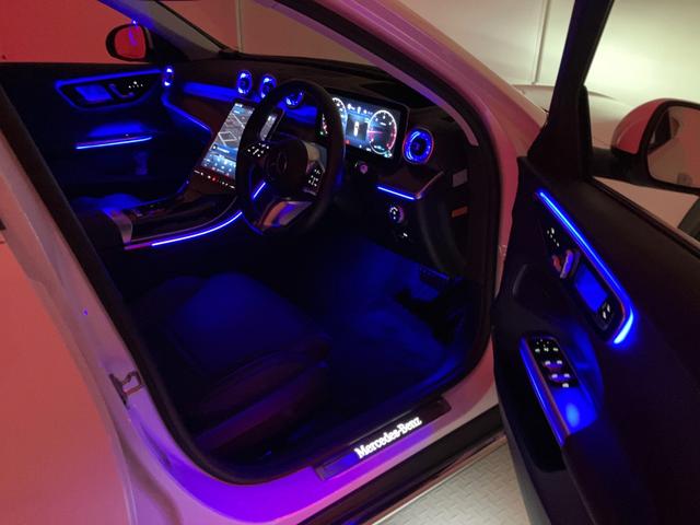 Ｃクラスオールテレイン Ｃ２２０ｄ　４マチック　オールテレイン　右ハンドル／オパリスホワイト／ワンオーナー／レザーエクスクルーシブパッケージ／パノラミックＳＲ／ＨＵＤ／３６０°カメラ／メモリー付きパワーシート／シートヒーター／正規ディーラー認定中古車／二年保証（14枚目）