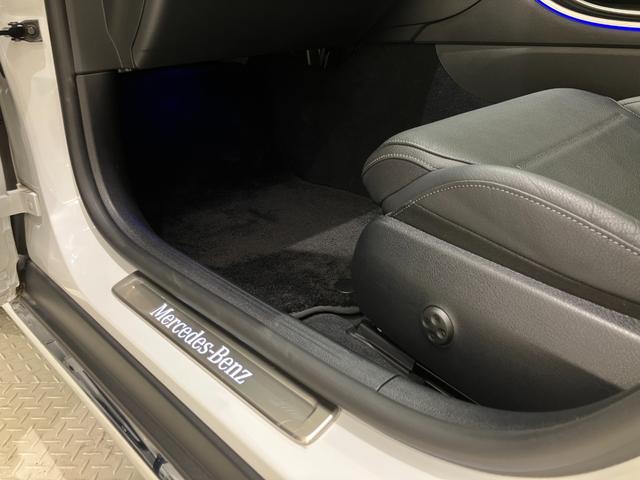 Ｃクラスオールテレイン Ｃ２２０ｄ　４マチック　オールテレイン　右ハンドル／オパリスホワイト／ワンオーナー／レザーエクスクルーシブパッケージ／パノラミックＳＲ／ＨＵＤ／３６０°カメラ／メモリー付きパワーシート／シートヒーター／正規ディーラー認定中古車／二年保証（39枚目）