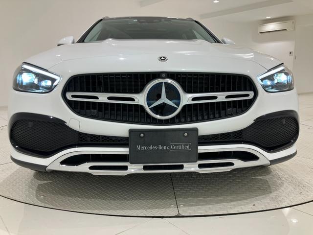Ｃクラスオールテレイン Ｃ２２０ｄ　４マチック　オールテレイン　右ハンドル／オパリスホワイト／ワンオーナー／レザーエクスクルーシブパッケージ／パノラミックＳＲ／ＨＵＤ／３６０°カメラ／メモリー付きパワーシート／シートヒーター／正規ディーラー認定中古車／二年保証（60枚目）