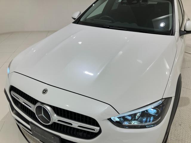 Ｃクラスオールテレイン Ｃ２２０ｄ　４マチック　オールテレイン　右ハンドル／オパリスホワイト／ワンオーナー／レザーエクスクルーシブパッケージ／パノラミックＳＲ／ＨＵＤ／３６０°カメラ／メモリー付きパワーシート／シートヒーター／正規ディーラー認定中古車／二年保証（61枚目）