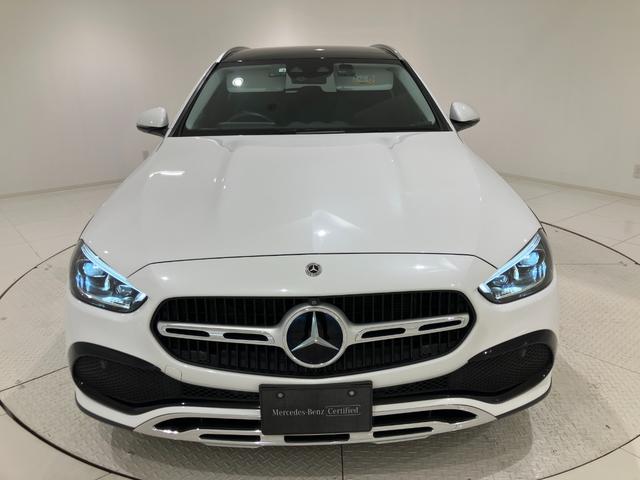Ｃクラスオールテレイン Ｃ２２０ｄ　４マチック　オールテレイン　右ハンドル／オパリスホワイト／ワンオーナー／レザーエクスクルーシブパッケージ／パノラミックＳＲ／ＨＵＤ／３６０°カメラ／メモリー付きパワーシート／シートヒーター／正規ディーラー認定中古車／二年保証（76枚目）
