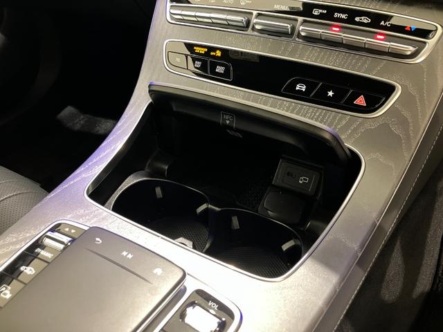 ＣＬＳクラス ＣＬＳ２２０ｄ　スポーツ　エクスクルーシブパッケージ　右ハンドル／オブシディアンブラック／ワンオーナー／エクスクルーシブパッケージ／ガラスＳＲ／本革シート／シートヒーター／ベンチレーション／Ｂｕｒｍｅｓｔｅｒ／正規ディーラー認定中古車／二年保証（34枚目）