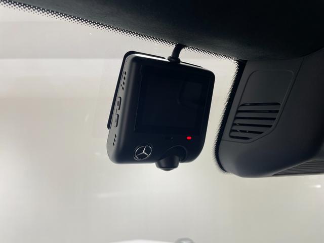 Gクラス G450d ローンチエディション 1オーナ/サンルーフ/Gマヌファクトゥーアエディション/オートステップ/Burumester/ドライブレコーダー/純正ナビゲーション/温冷機能付きカップホルダー認定中古車/2年保証(10枚目)
