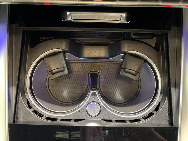 Gクラス G450d ローンチエディション 1オーナ/サンルーフ/Gマヌファクトゥーアエディション/オートステップ/Burumester/ドライブレコーダー/純正ナビゲーション/温冷機能付きカップホルダー認定中古車/2年保証(17枚目)