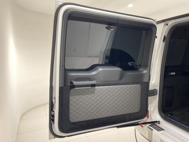 Gクラス G450d ローンチエディション 1オーナ/サンルーフ/Gマヌファクトゥーアエディション/オートステップ/Burumester/ドライブレコーダー/純正ナビゲーション/温冷機能付きカップホルダー認定中古車/2年保証(73枚目)