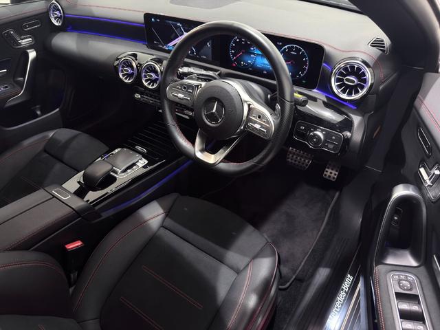ＣＬＡクラス ＣＬＡ１８０　ＡＭＧライン　右ハンドル／セレナイトグレー／メモリー付きパワーシート／シートヒーター／アンビエントライト／正規ディーラー認定中古車／二年保証（2枚目）