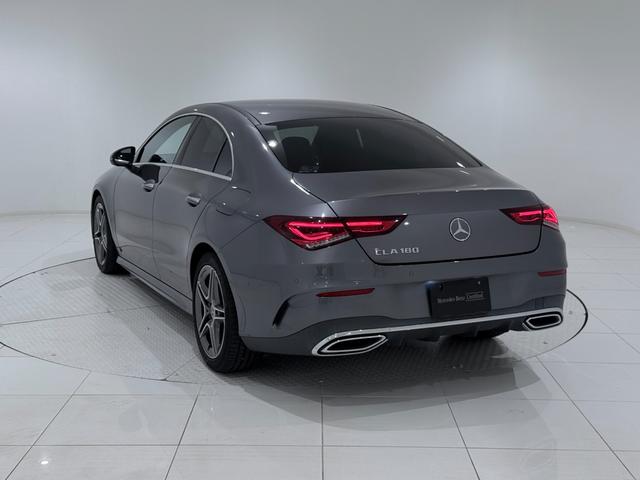 ＣＬＡクラス ＣＬＡ１８０　ＡＭＧライン　右ハンドル／セレナイトグレー／メモリー付きパワーシート／シートヒーター／アンビエントライト／正規ディーラー認定中古車／二年保証（4枚目）