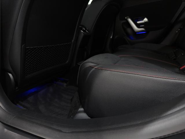 ＣＬＡクラス ＣＬＡ１８０　ＡＭＧライン　右ハンドル／セレナイトグレー／メモリー付きパワーシート／シートヒーター／アンビエントライト／正規ディーラー認定中古車／二年保証（39枚目）