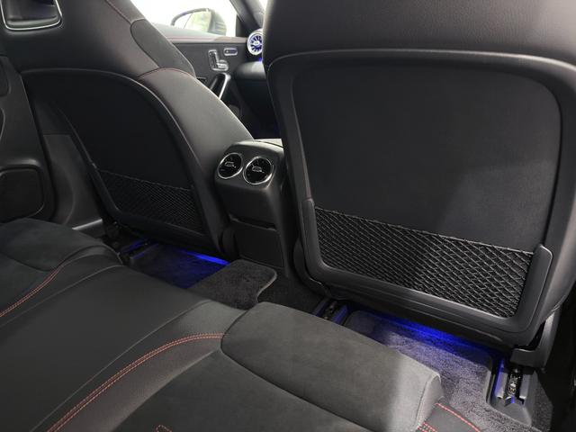 ＣＬＡクラス ＣＬＡ１８０　ＡＭＧライン　右ハンドル／セレナイトグレー／メモリー付きパワーシート／シートヒーター／アンビエントライト／正規ディーラー認定中古車／二年保証（40枚目）