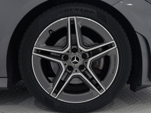 ＣＬＡクラス ＣＬＡ１８０　ＡＭＧライン　右ハンドル／セレナイトグレー／メモリー付きパワーシート／シートヒーター／アンビエントライト／正規ディーラー認定中古車／二年保証（60枚目）