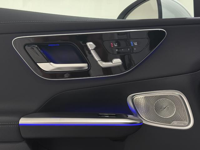 【最大１００項目の点検・整備】メルセデス独自の厳しいチェックを通過したクルマのみ「メルセデス・ベンツ認定中古車」と呼ばれます。