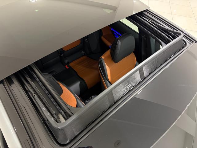 Ｃクラス Ｃ４３　４マチック　ワンオーナー／右ハンドル／イリジウムシルバー／ＨＵＤ／Ｂｕｒｍｅｓｔｅｒ／ベンチレーション／パノラミックスライディングルーフ／ドラレコ／正規ディーラー認定中古車／二年保証（10枚目）