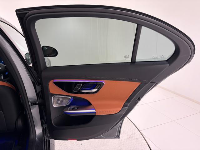 Ｃクラス Ｃ４３　４マチック　ワンオーナー／右ハンドル／イリジウムシルバー／ＨＵＤ／Ｂｕｒｍｅｓｔｅｒ／ベンチレーション／パノラミックスライディングルーフ／ドラレコ／正規ディーラー認定中古車／二年保証（36枚目）