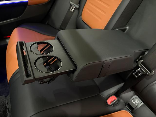 Ｃクラス Ｃ４３　４マチック　ワンオーナー／右ハンドル／イリジウムシルバー／ＨＵＤ／Ｂｕｒｍｅｓｔｅｒ／ベンチレーション／パノラミックスライディングルーフ／ドラレコ／正規ディーラー認定中古車／二年保証（48枚目）