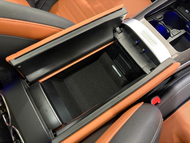 Ｃクラス Ｃ４３　４マチック　ワンオーナー／右ハンドル／イリジウムシルバー／ＨＵＤ／Ｂｕｒｍｅｓｔｅｒ／ベンチレーション／パノラミックスライディングルーフ／ドラレコ／正規ディーラー認定中古車／二年保証（61枚目）