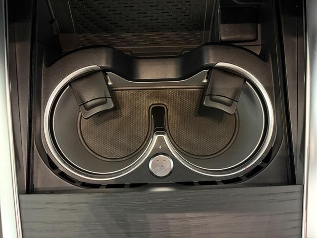 Ｇクラス Ｇ４５０ｄ　ＡＭＧラインパッケージ　ローンチエディション／ワンオーナー／ＡＭＧラインＰ／ＭＡＮＵＦＡＫＴＵＲプログラム／ＭＡＮＵＦＡＫＴＵＲプログラム・プラス／リラクゼーション／Ｂｕｒｍｅｓｔｅｒ／正規ディーラー認定中古車／二年保証（12枚目）