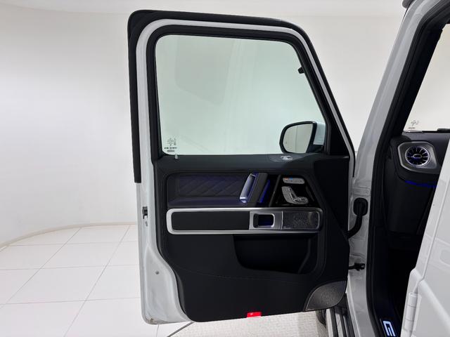Ｇクラス Ｇ４５０ｄ　ＡＭＧラインパッケージ　ローンチエディション／ワンオーナー／ＡＭＧラインＰ／ＭＡＮＵＦＡＫＴＵＲプログラム／ＭＡＮＵＦＡＫＴＵＲプログラム・プラス／リラクゼーション／Ｂｕｒｍｅｓｔｅｒ／正規ディーラー認定中古車／二年保証（33枚目）