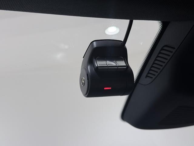 GLAクラス GLA220 4マチック ワンオーナー/右ハンドル/コスモスブラック/本革/シートヒーター/パノラミックスライディングルーフ/ドラレコ/正規ディーラー認定中古車/二年保証(7枚目)