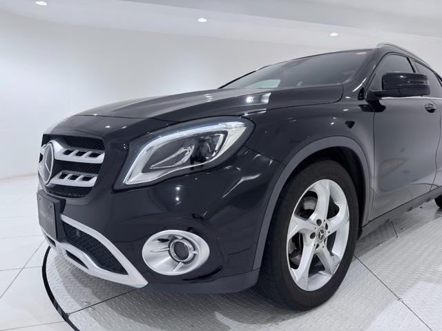 GLAクラス GLA220 4マチック ワンオーナー/右ハンドル/コスモスブラック/本革/シートヒーター/パノラミックスライディングルーフ/ドラレコ/正規ディーラー認定中古車/二年保証(13枚目)